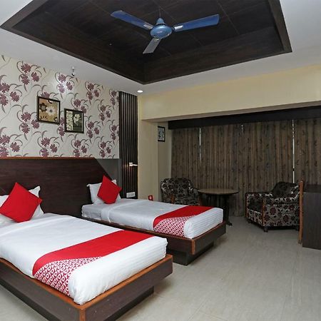 Oyo 4065 Hotel Richi Bhubaneswar Zewnętrze zdjęcie