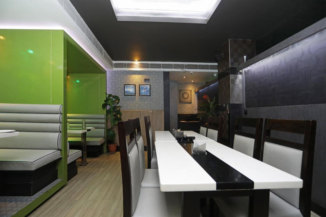 Oyo 4065 Hotel Richi Bhubaneswar Zewnętrze zdjęcie