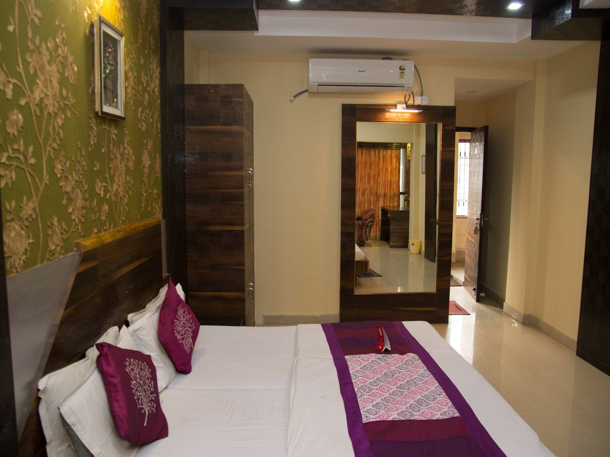 Oyo 4065 Hotel Richi Bhubaneswar Zewnętrze zdjęcie
