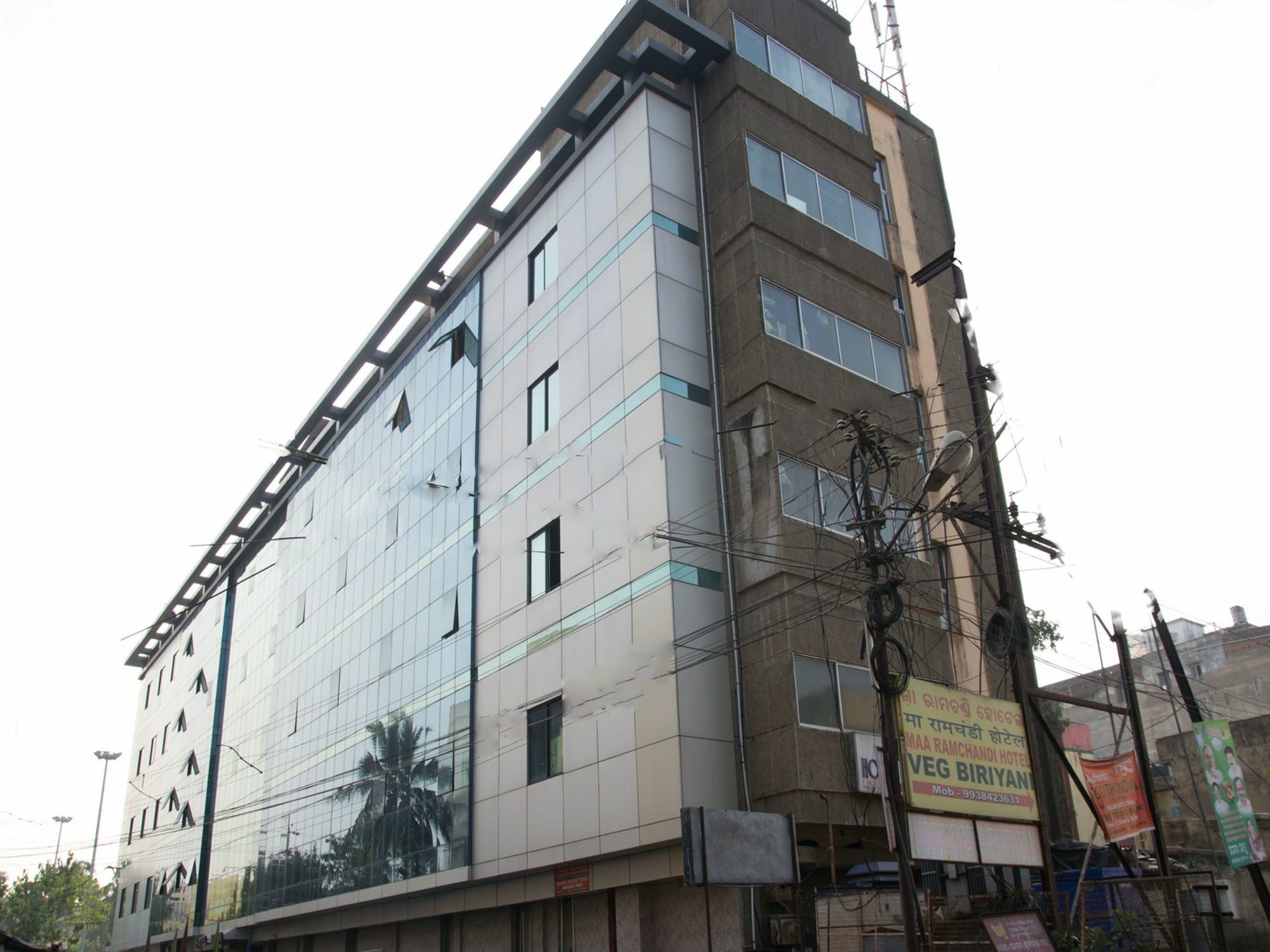 Oyo 4065 Hotel Richi Bhubaneswar Zewnętrze zdjęcie